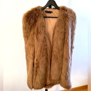 Faux Fur luxe cape